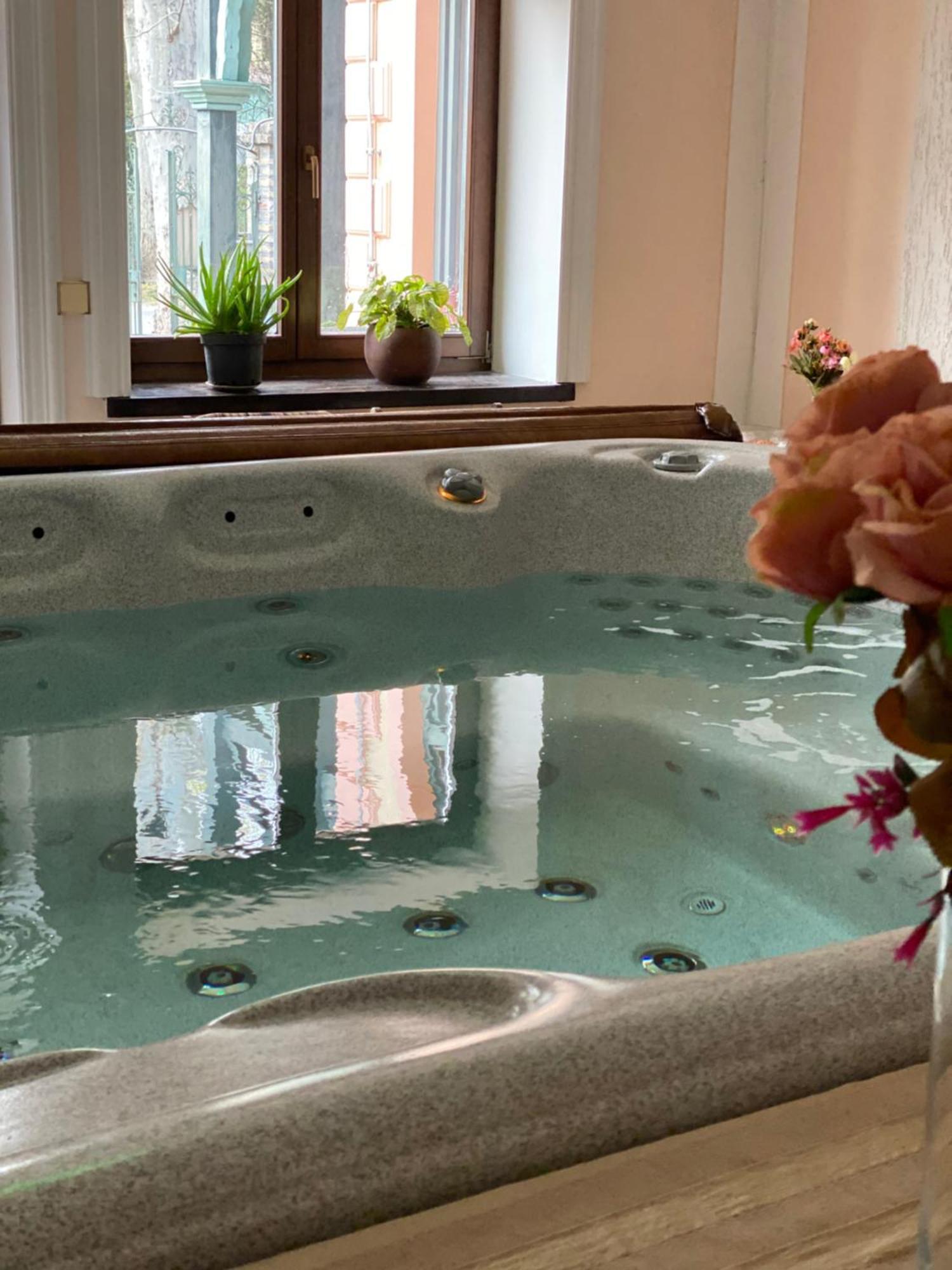 Vila Regina Palić エクステリア 写真