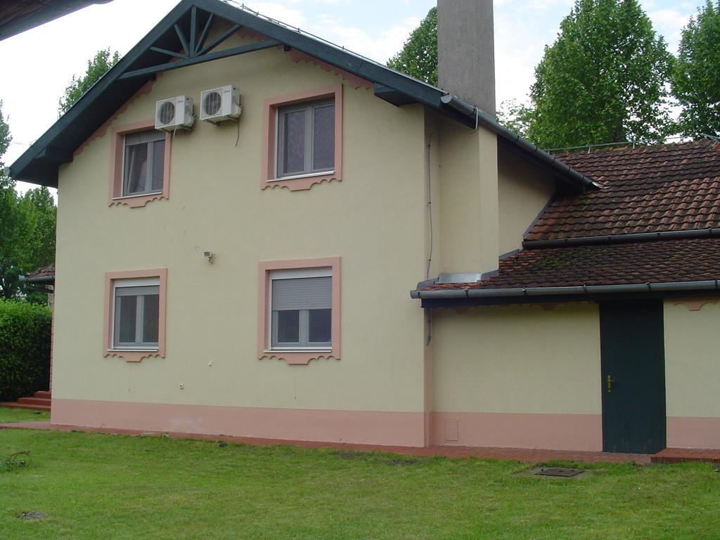 Vila Regina Palić 部屋 写真